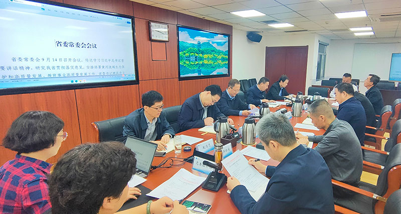 中國廣電甘肅公司召開學(xué)習(xí)會議，強調(diào)打造智慧廣電媒體，發(fā)展智慧廣電網(wǎng)絡(luò)